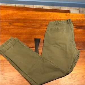 J. Crew Green Diggs Flex Chino
